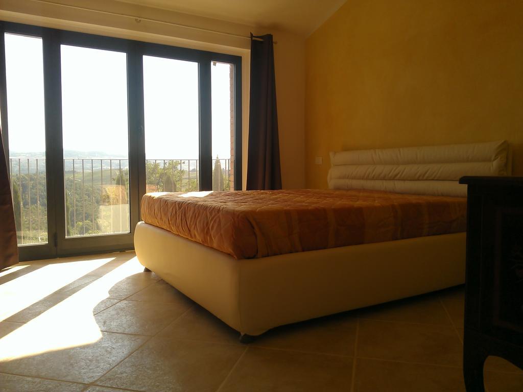 Il Crinale Apartment San Gimignano Room photo